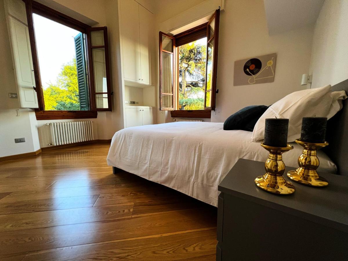 Chic Apt In Villa - Dolcevita Holiday Floransa Dış mekan fotoğraf