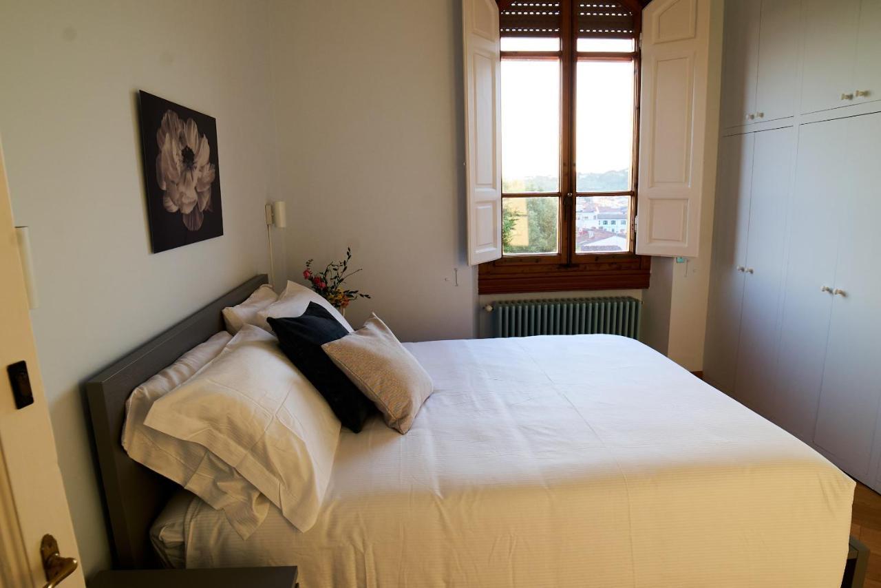 Chic Apt In Villa - Dolcevita Holiday Floransa Dış mekan fotoğraf