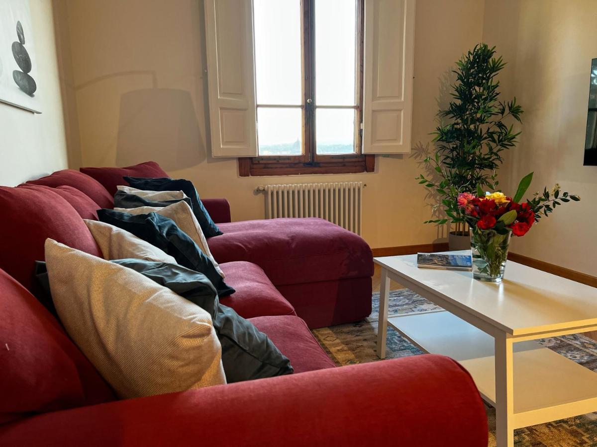 Chic Apt In Villa - Dolcevita Holiday Floransa Dış mekan fotoğraf